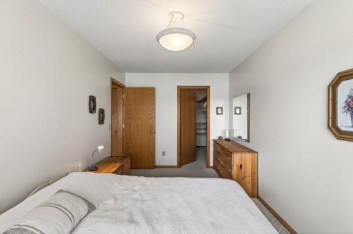28636 99th Street NW, Zimmerman, MN 55398