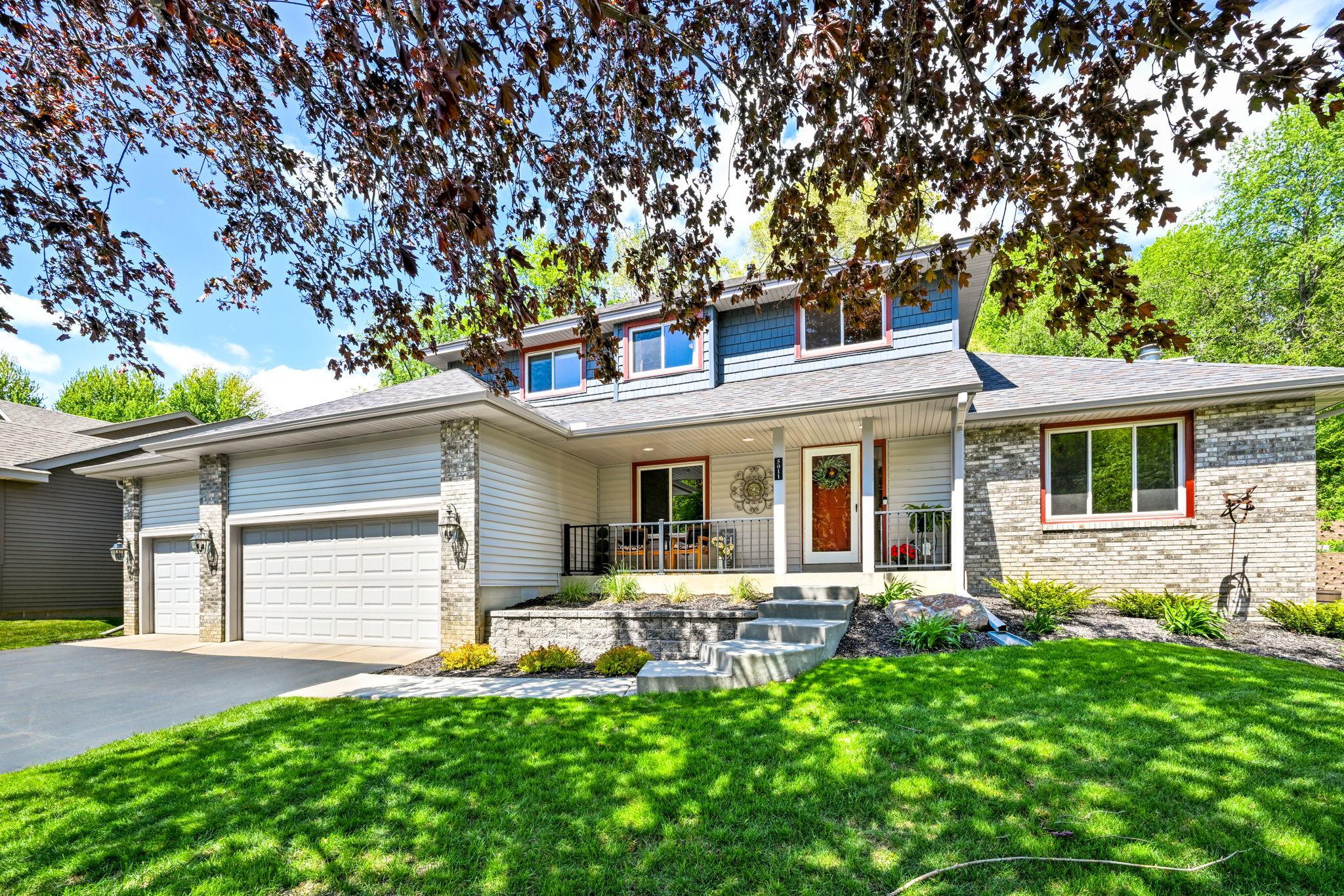 1-web-or-mls-5011 193rd St W 001Full.jpg