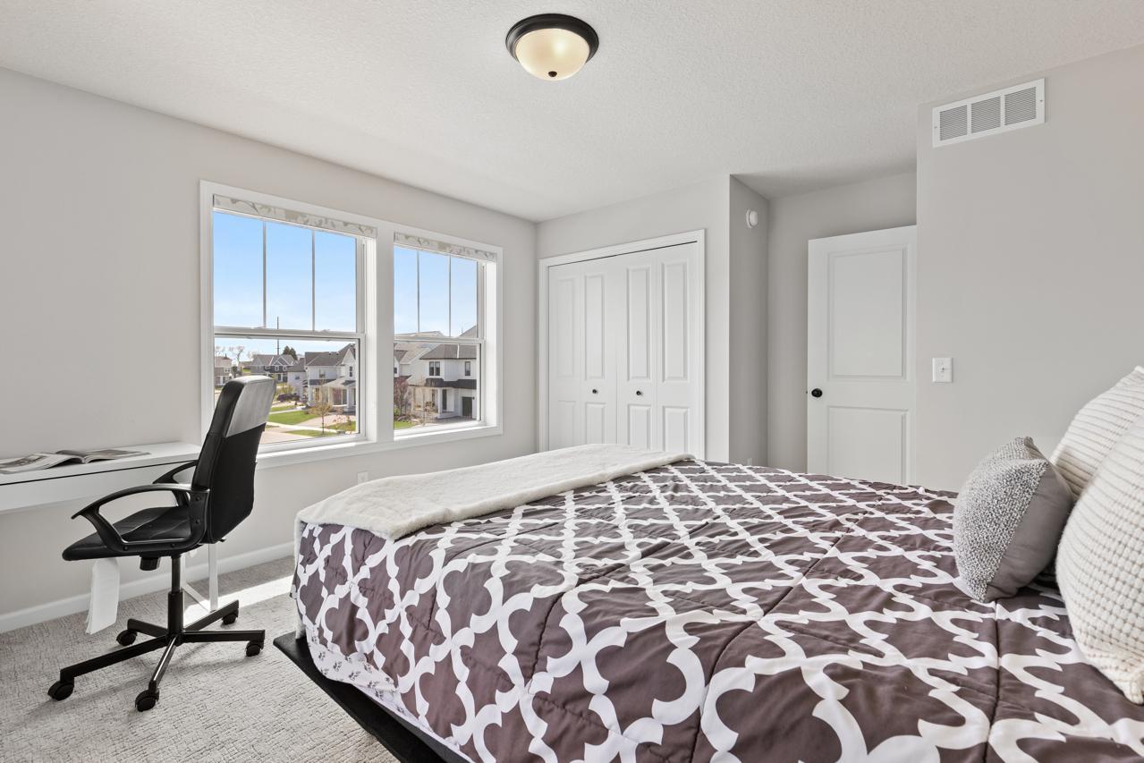 Upper level bedroom #2