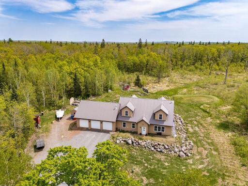 4598 McAlpine Spur Road, Two Harbors, MN 55616