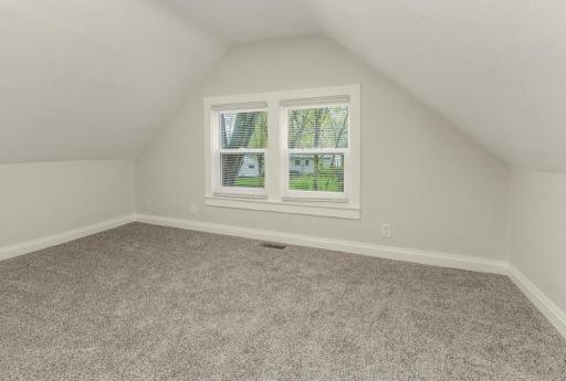 15055 Upper 63rd Street N, Stillwater, MN 55082