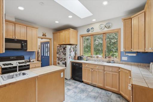 481 Sleepy Hollow Drive, Roberts, WI 54023