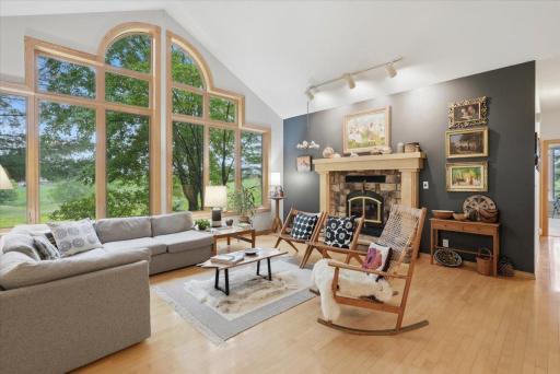 481 Sleepy Hollow Drive, Roberts, WI 54023