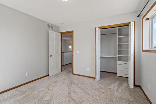 1788 Switchgrass Court, Shakopee, MN 55379