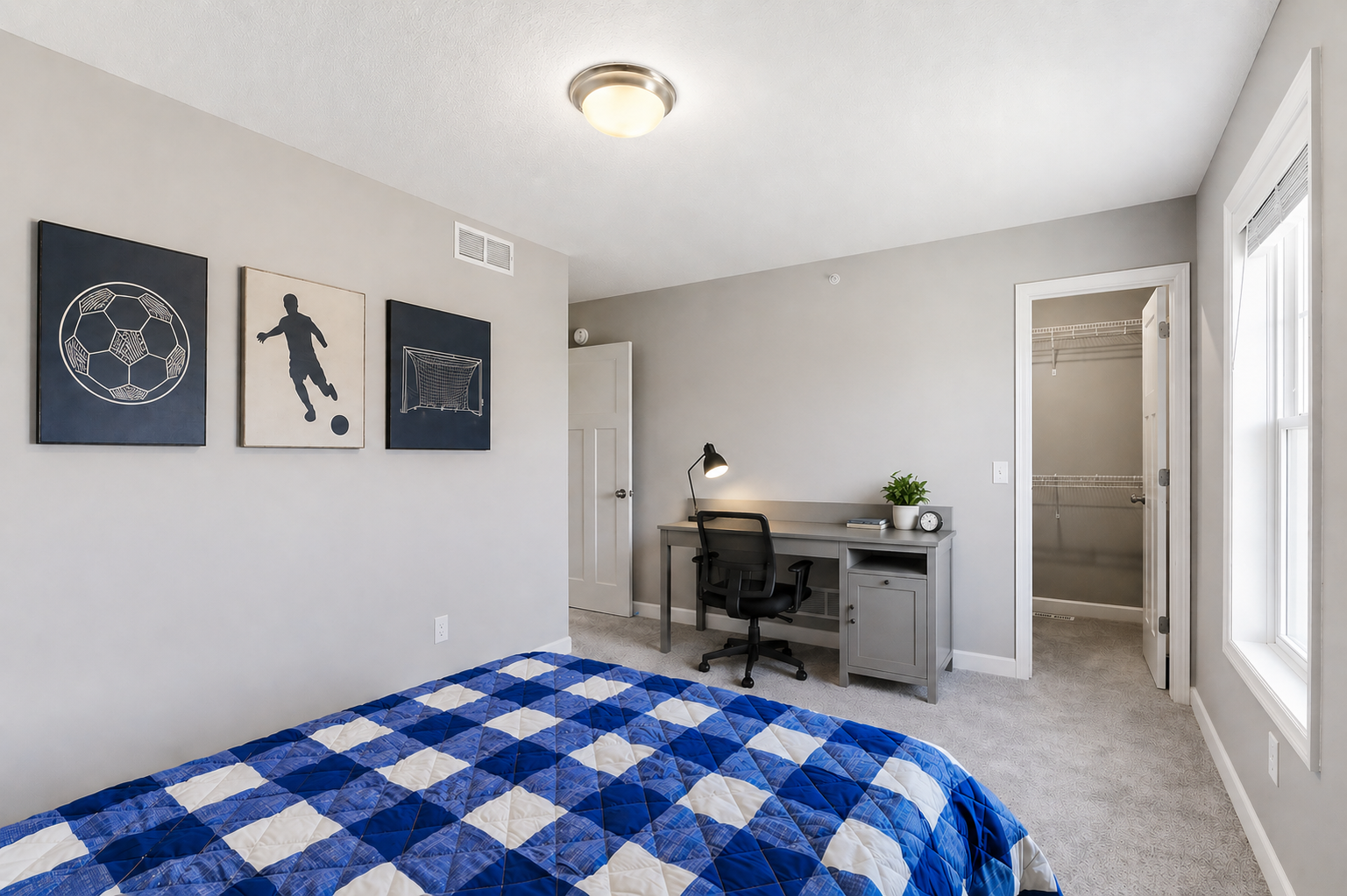 Bedroom#2 (containing virtually staged elements)