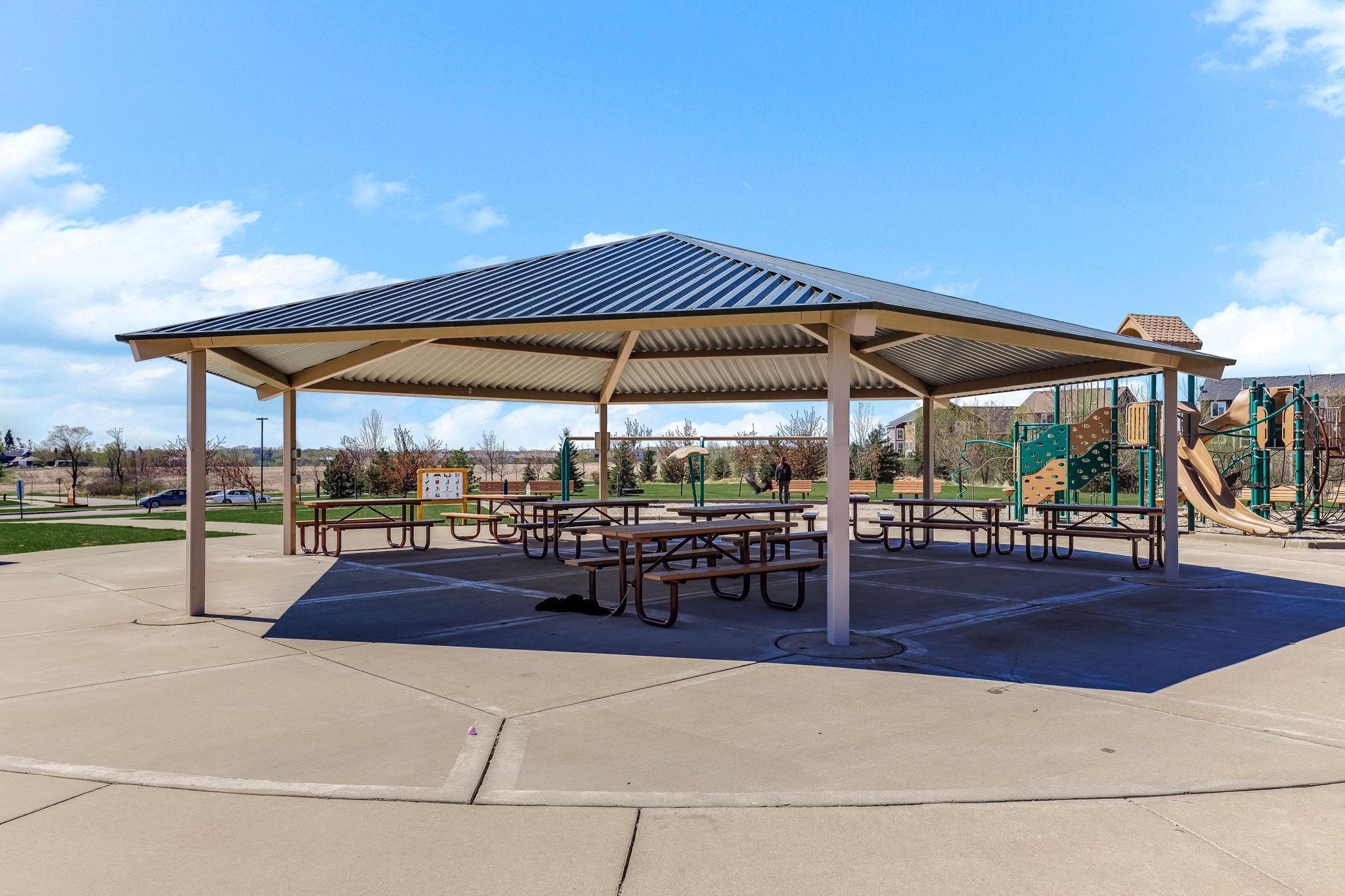 Neighborhood picnic area -1136-Middlefield-Rd-38.jpg