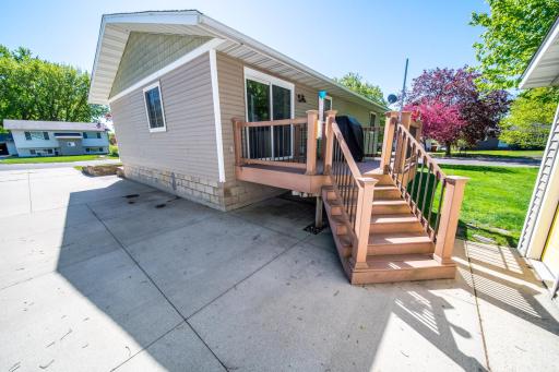 101 7th Avenue NE, Kasson, MN 55944