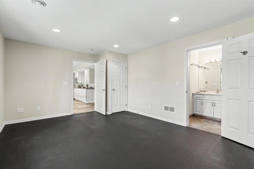 6459 Pinnacle Drive, Eden Prairie, MN 55346