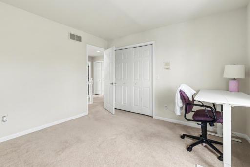 6459 Pinnacle Drive, Eden Prairie, MN 55346