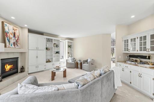 6459 Pinnacle Drive, Eden Prairie, MN 55346