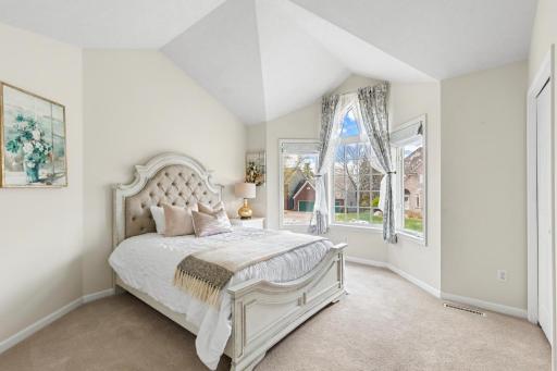 6459 Pinnacle Drive, Eden Prairie, MN 55346