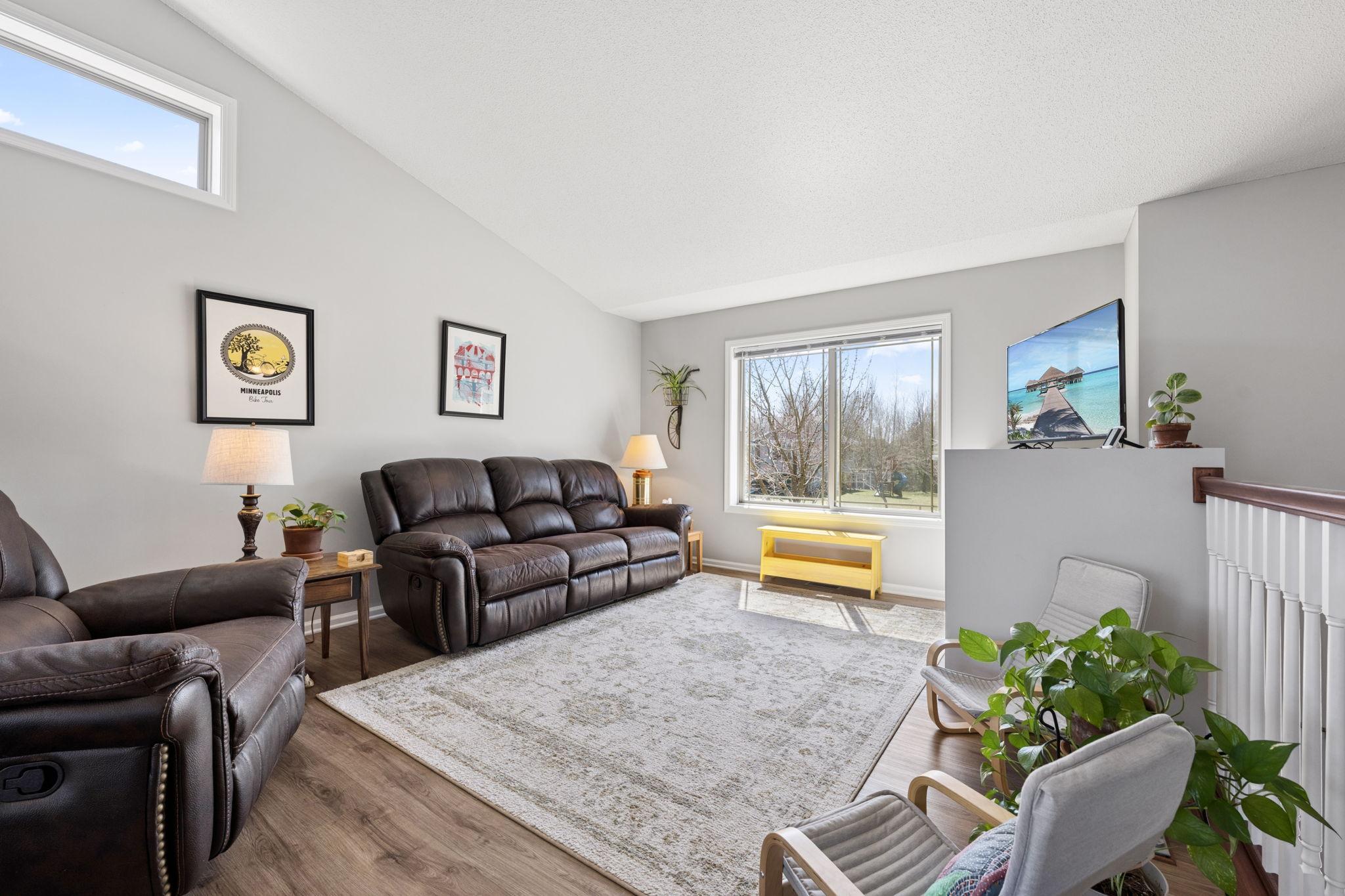 Inviting living room to unwind!