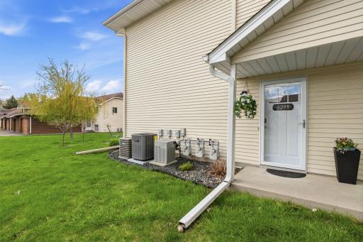 3295 Greenbrier Street, D105, Saint Paul, MN 55127