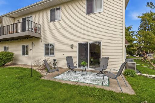 3295 Greenbrier Street, D105, Saint Paul, MN 55127