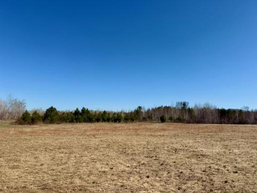 35504 Jackson Road, Askov, MN 55704