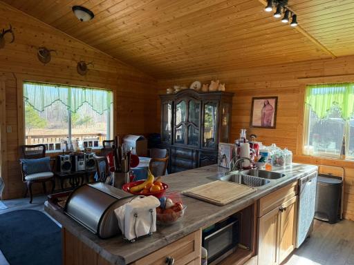 35504 Jackson Road, Askov, MN 55704