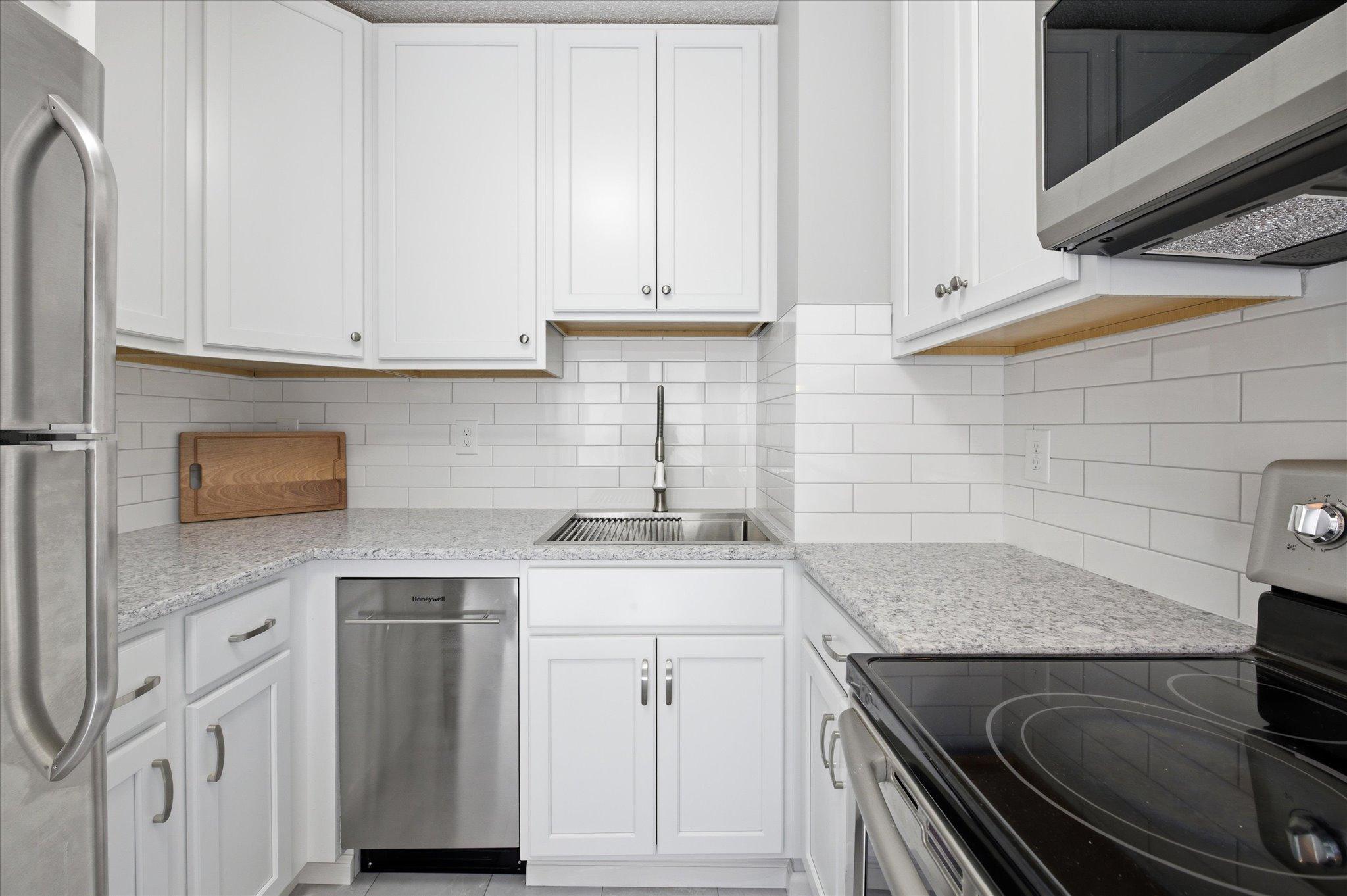 Thoughtfully updated, this space combines style and practicality for both daily cooking and entertaining.