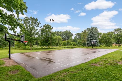 2080 Kelly Drive, Minneapolis, MN 55427
