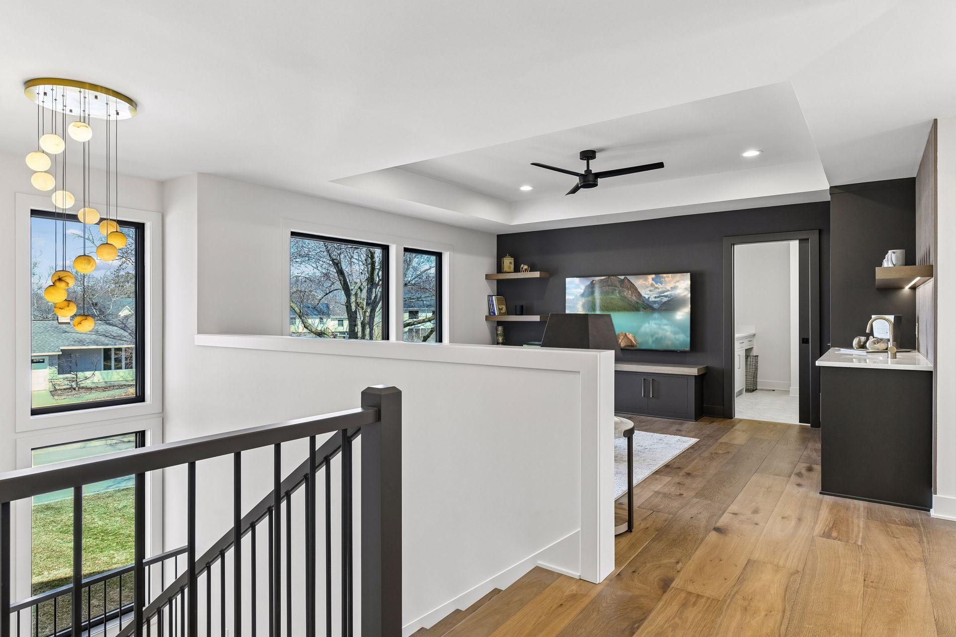 Spacious upper level lounge area.