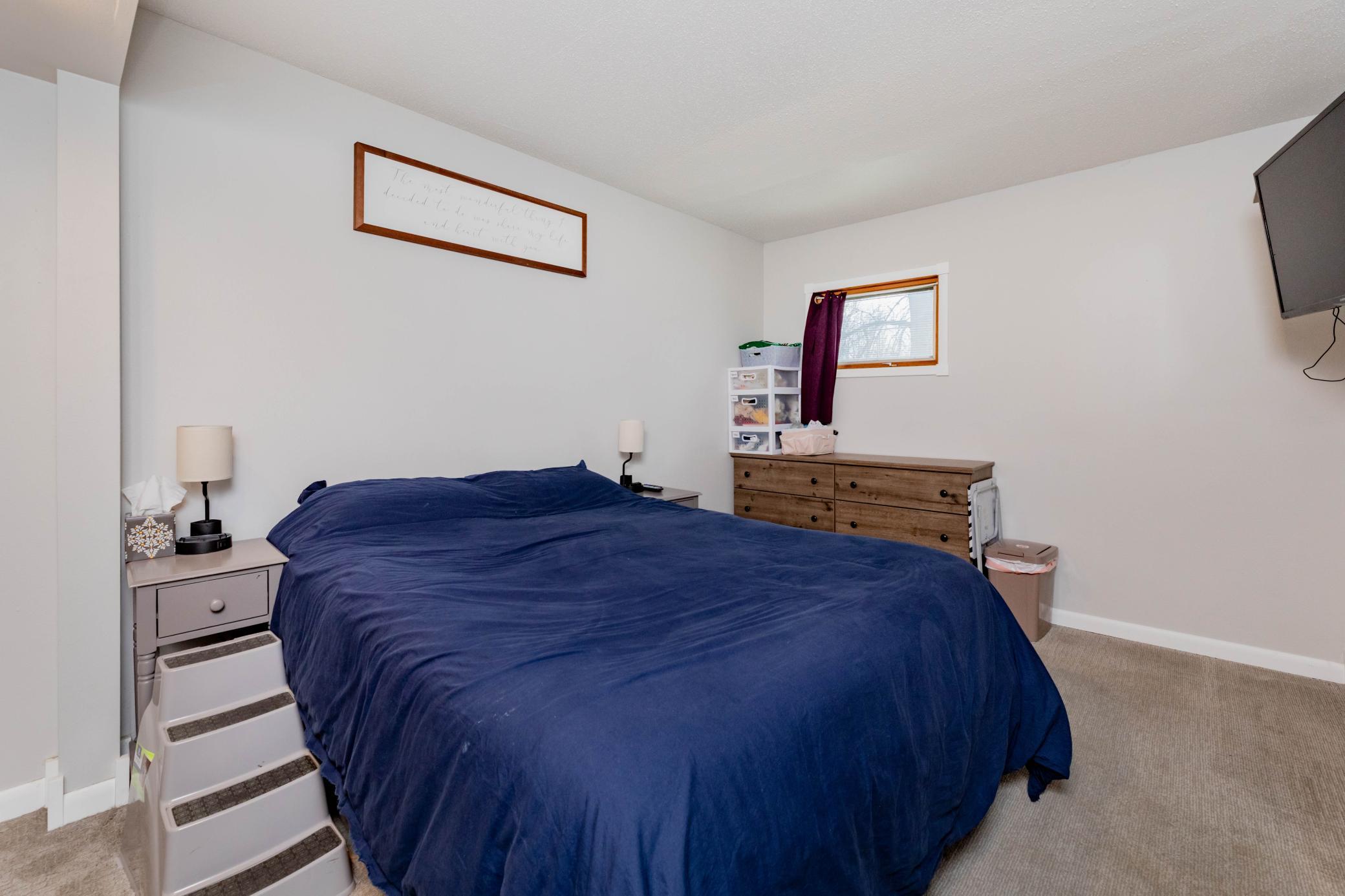 Bedroom#1.jpg