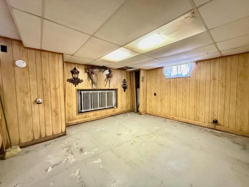 404 2nd Street S, Wahpeton, ND 58075