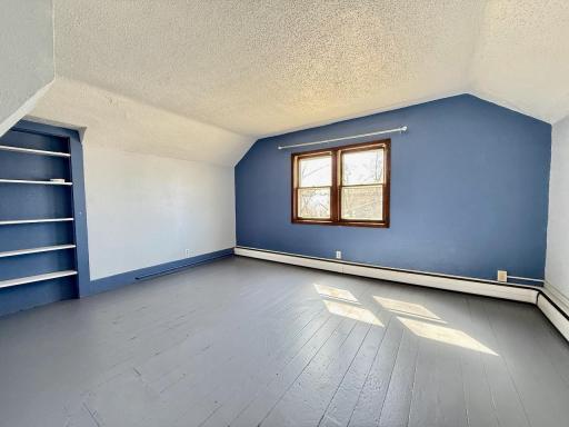 404 2nd Street S, Wahpeton, ND 58075