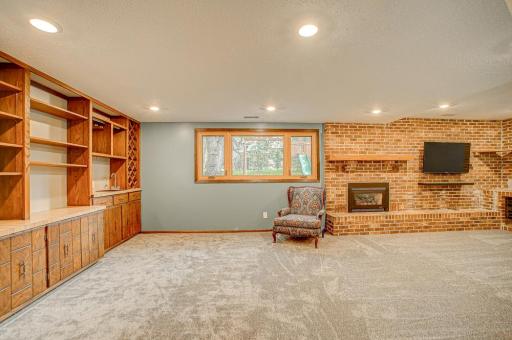 9721 Austin Street NE, Circle Pines, MN 55014