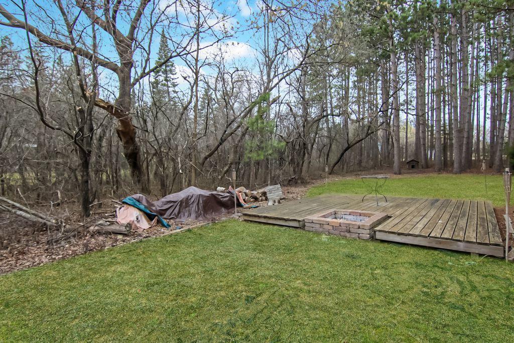 Deck & Fire Pit