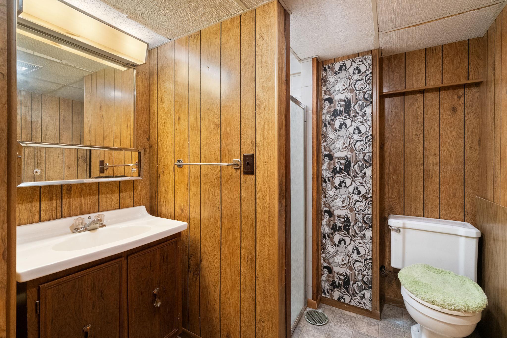 52-web-or-mls-2115-linn-dr.jpg