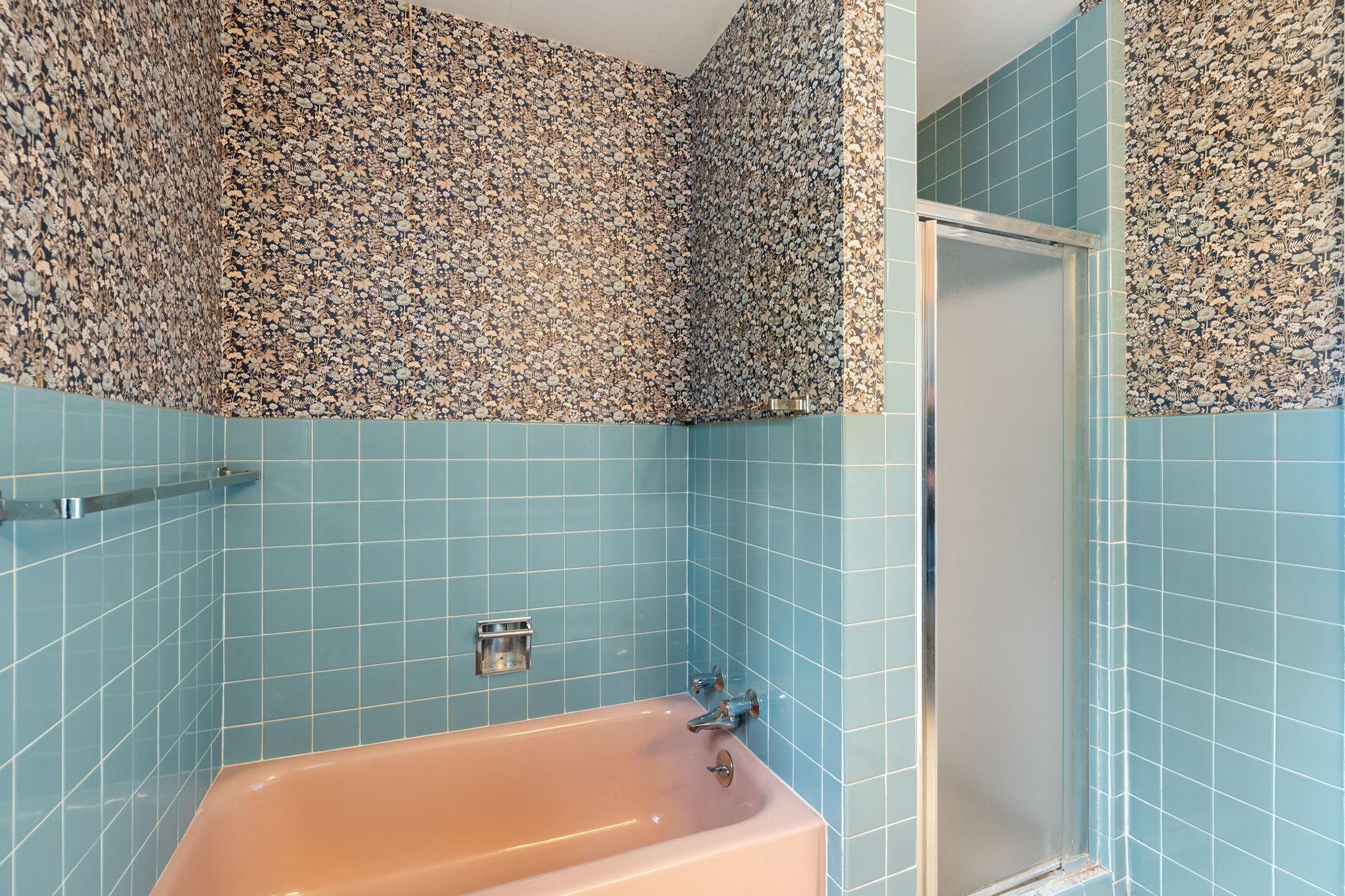 35-web-or-mls-2115-linn-dr.jpg