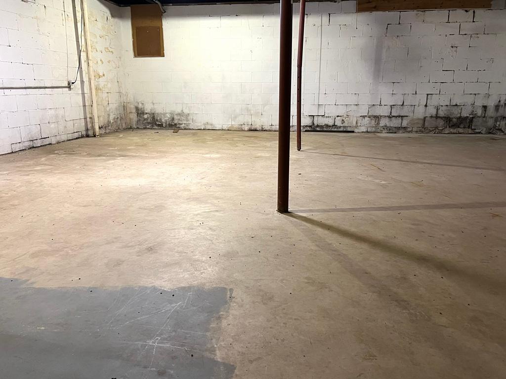 26892_Lower Level001.jpg