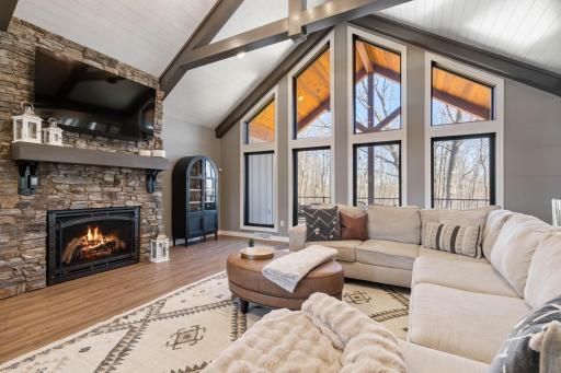 3960 Peyton Lane, Duluth, MN 55811