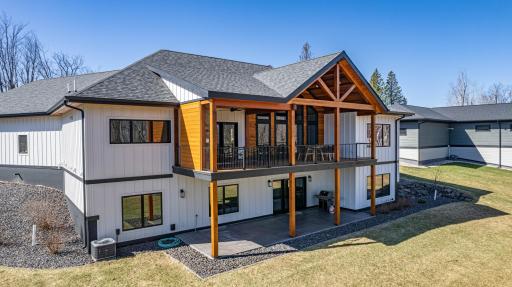 3960 Peyton Lane, Duluth, MN 55811