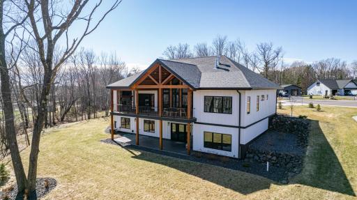 3960 Peyton Lane, Duluth, MN 55811