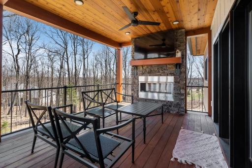 3960 Peyton Lane, Duluth, MN 55811
