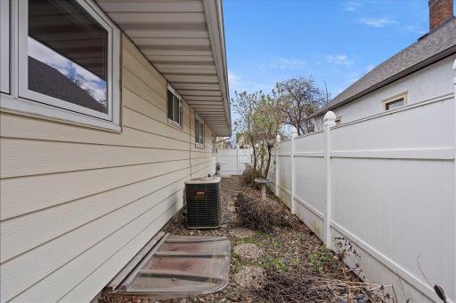 324 Juniper Street, Brainerd, MN 56401