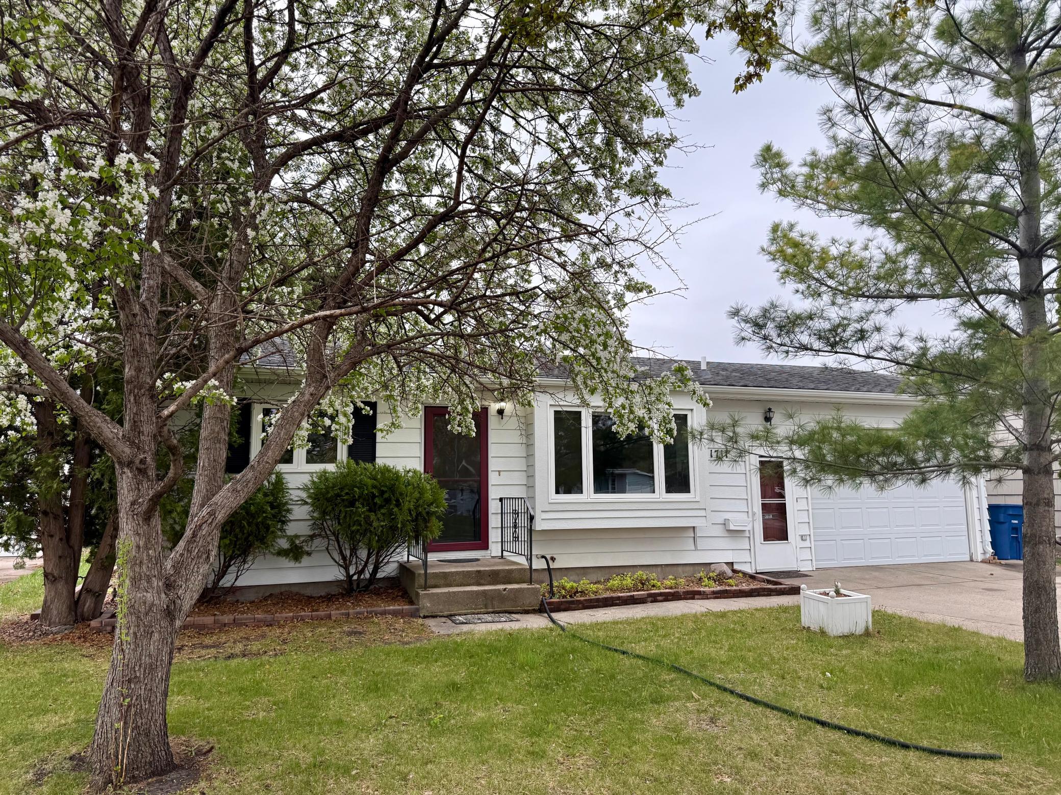 1711 11th Avenue N, Moorhead, MN 56560