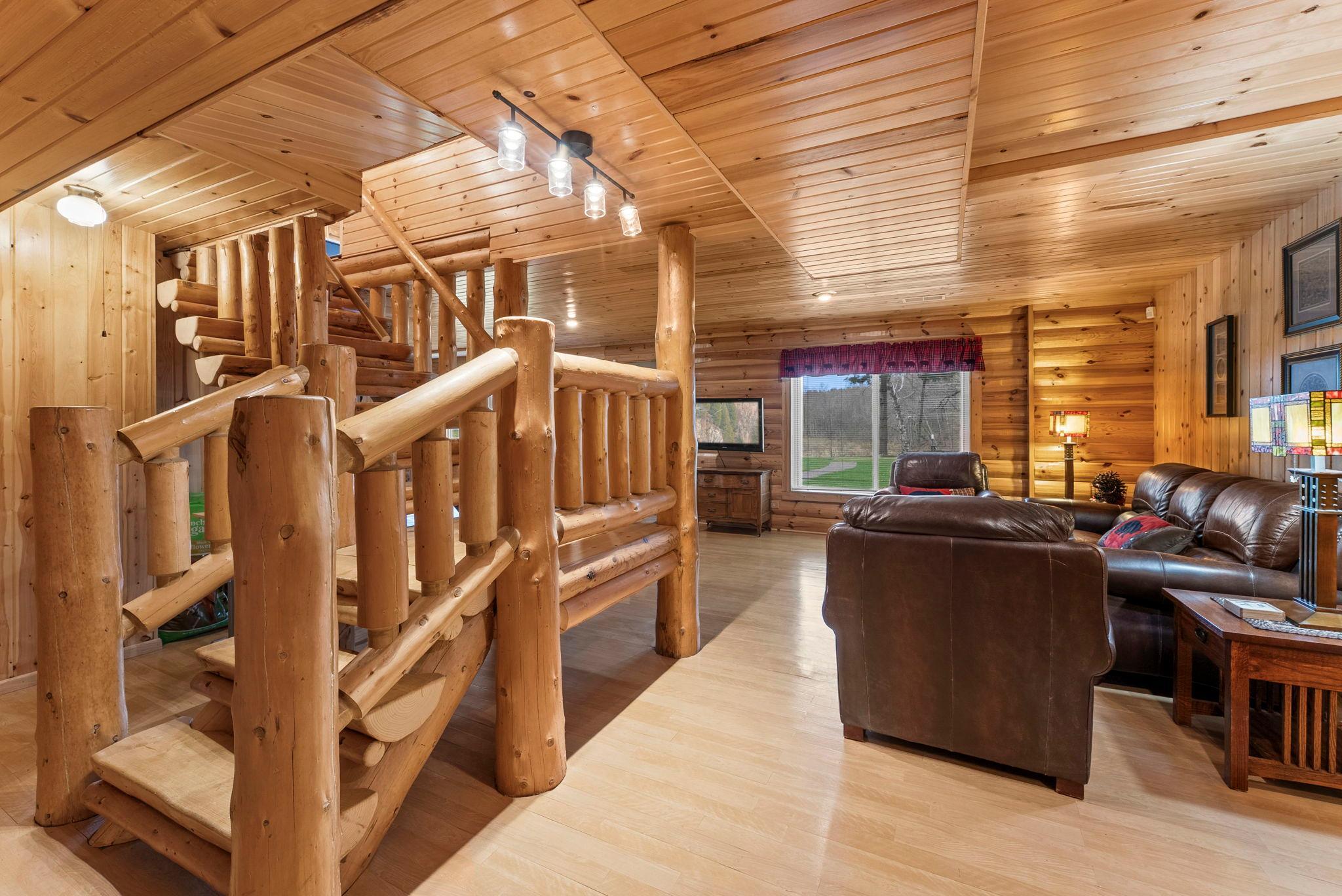 71-web-or-mls-5121 Dake Rd-430.jpg