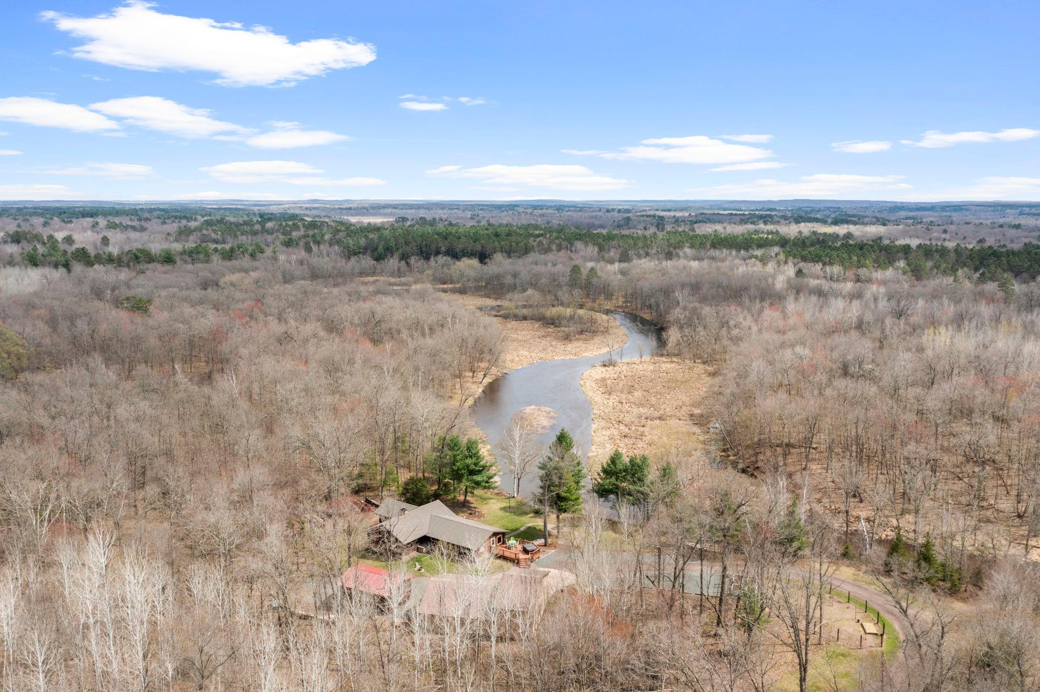 9-web-or-mls-5121 Dake Rd-9.jpg