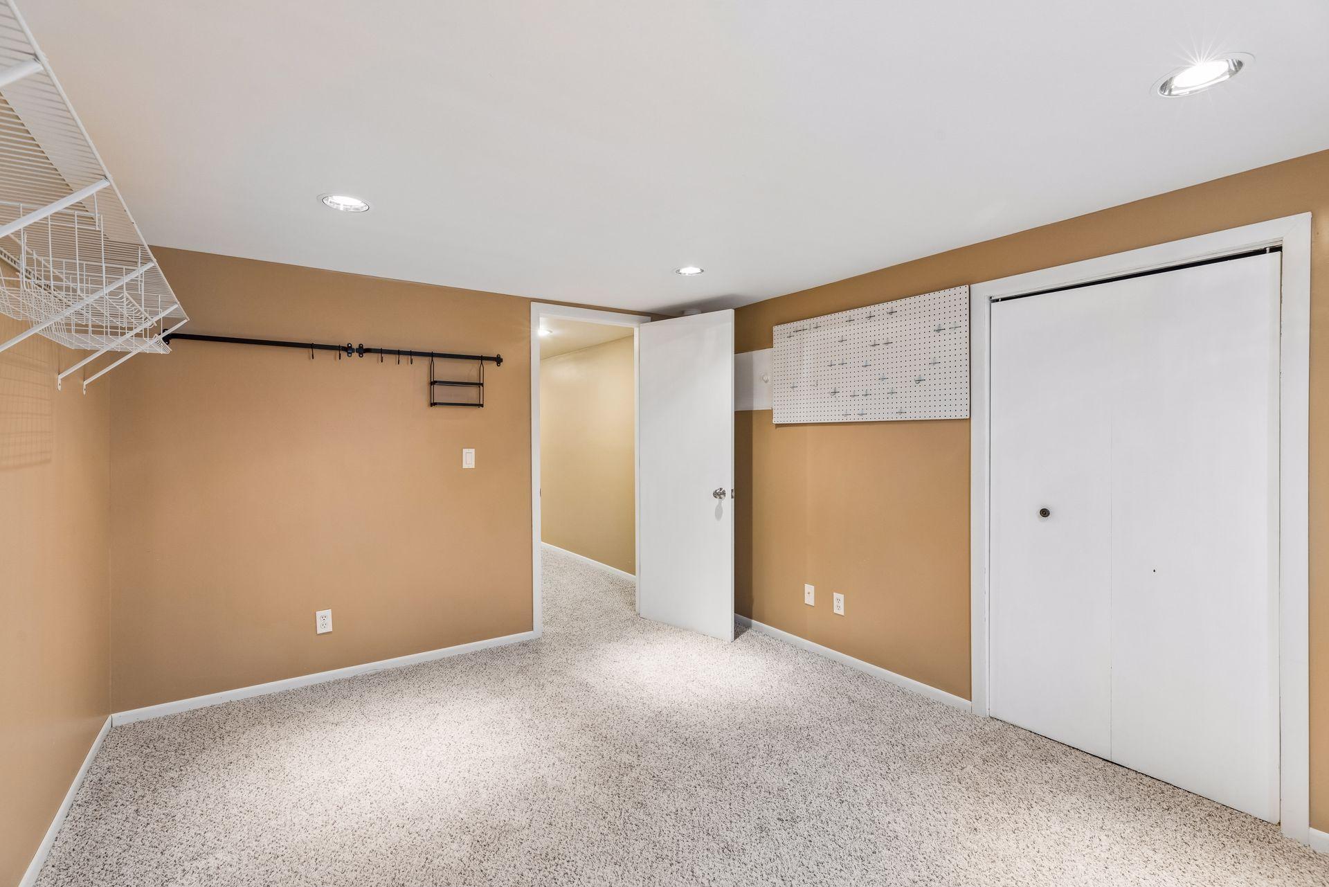 This could be a perfect bedroom or office.