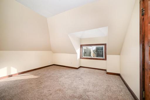 11 Como Avenue, Saint Paul, MN 55103