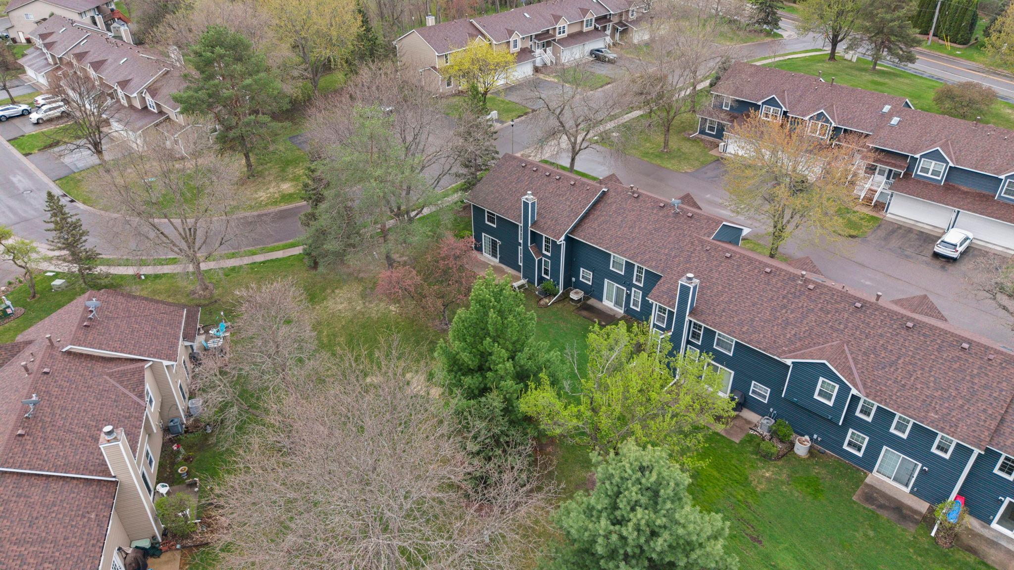 53-web-or-mls-6512 Upper 23rd St N-156.jpg