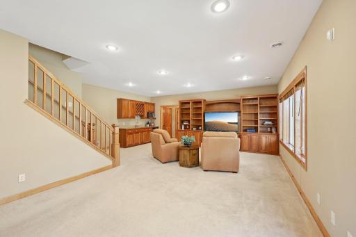 14043 Kings Court, Savage, MN 55378