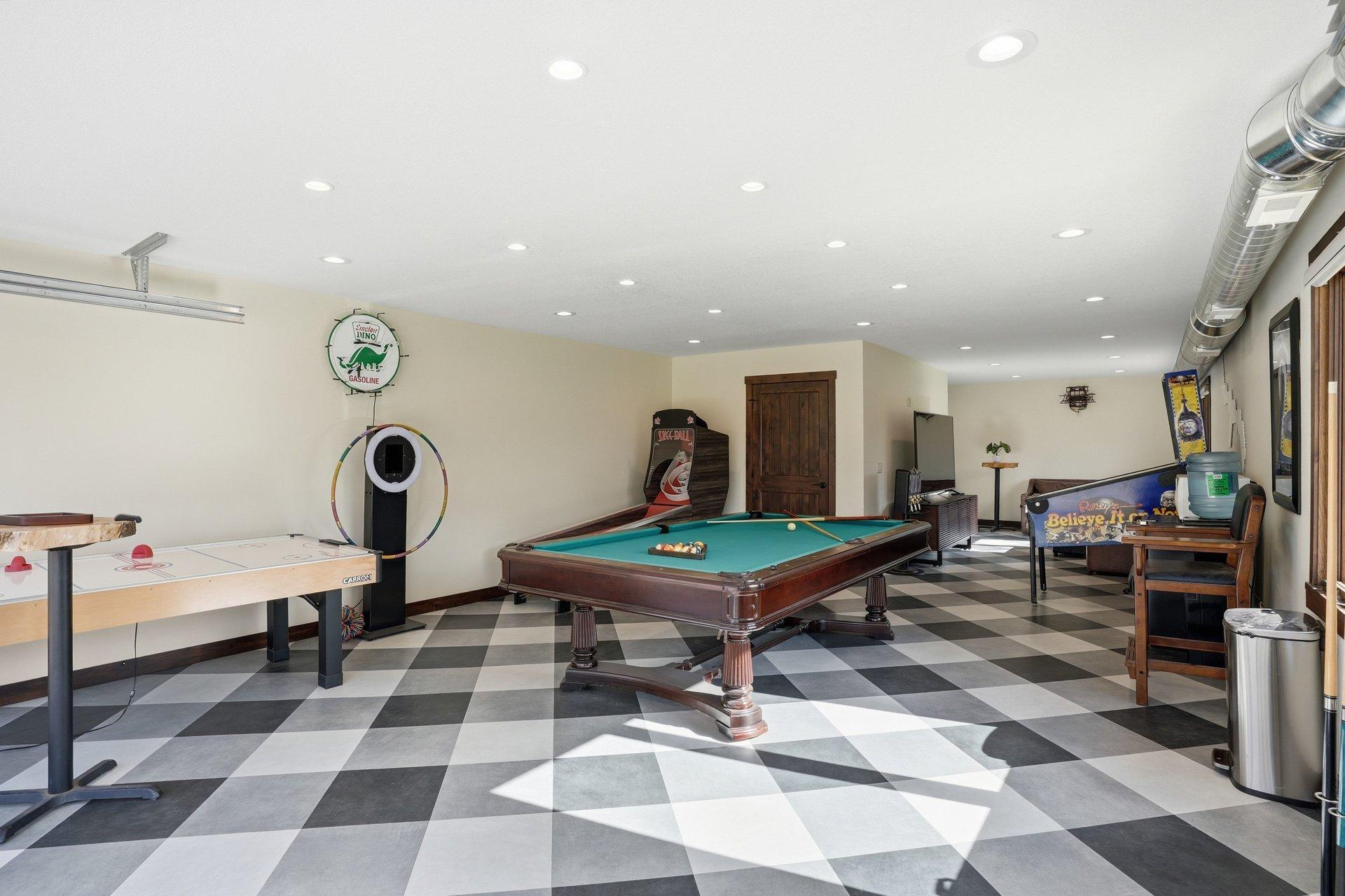 gameroom