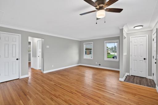 3901 Lake Drive Avenue N, Minneapolis, MN 55422