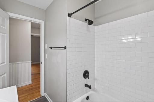 3901 Lake Drive Avenue N, Minneapolis, MN 55422