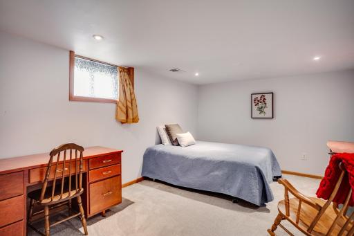 3258 Hayes Street NE, Minneapolis, MN 55418