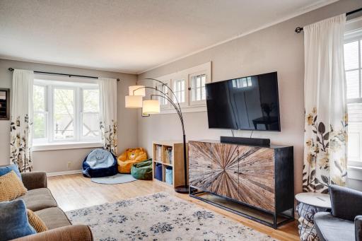 3258 Hayes Street NE, Minneapolis, MN 55418