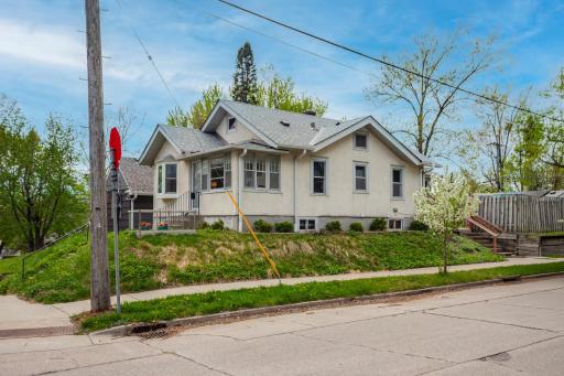 3258 Hayes Street NE, Minneapolis, MN 55418