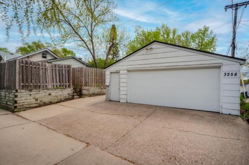 3258 Hayes Street NE, Minneapolis, MN 55418